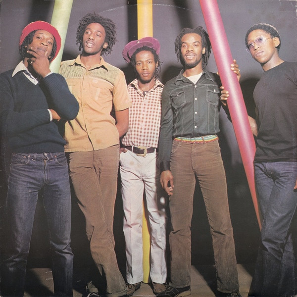 inner - Aswad - Hulet